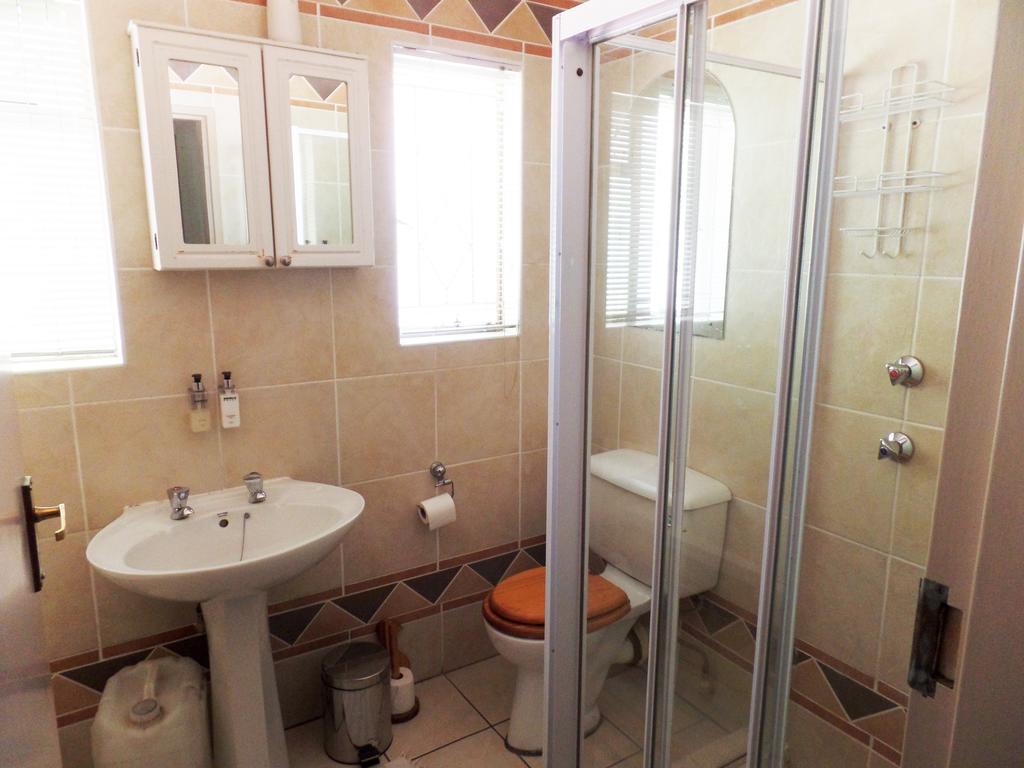 Old Umtali Guest House Йоханесбург Екстериор снимка